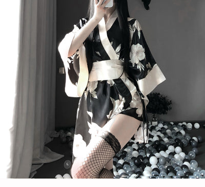 Sexy Japanese Kimono